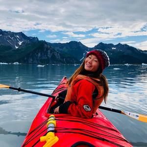 Meet your Posher, Connie